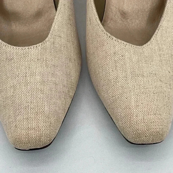 Nina Slip On Heels 8.5M Cream 2.5” Kitten Heel Closed Toe Vintage - Picture 5 of 13